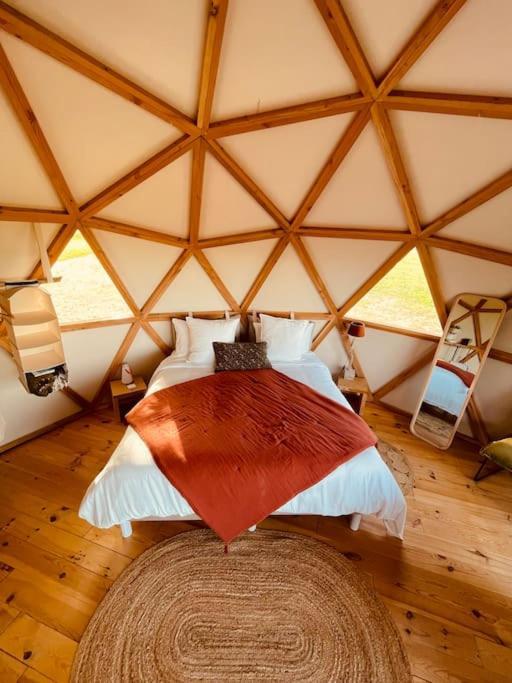 Dome Insolite Cedre Jacuzzi Et Petits Dejeuners Inclus Lagraulet-du-Gers Exterior photo